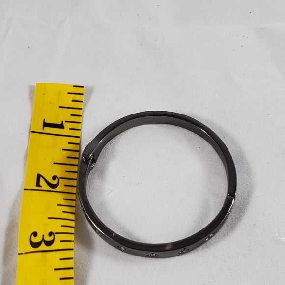 Marlyn Schiff hematite crystal starburst bangle - Picture 5 of 6